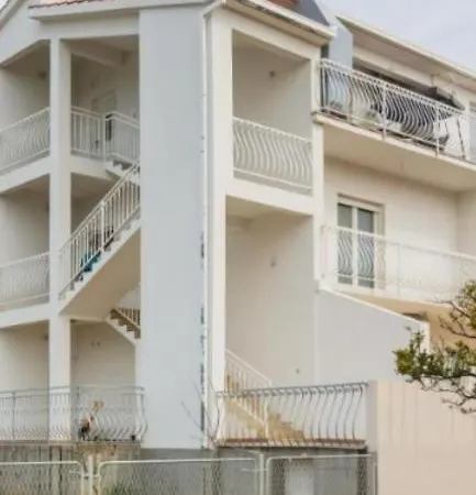 Lena Apartment